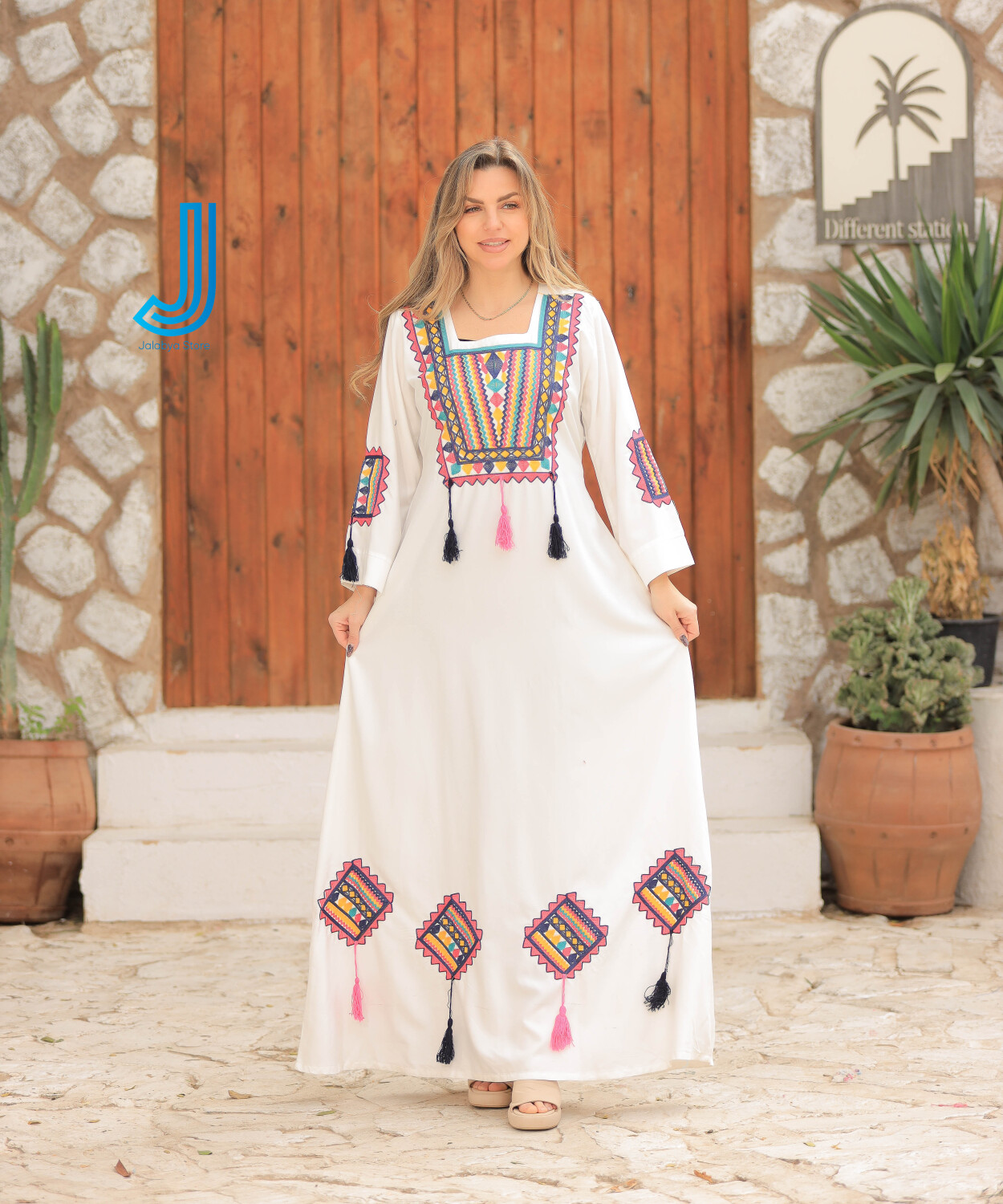 h9 جلابيات من القطن الخالص وبتطريز من الحرير بالكامل