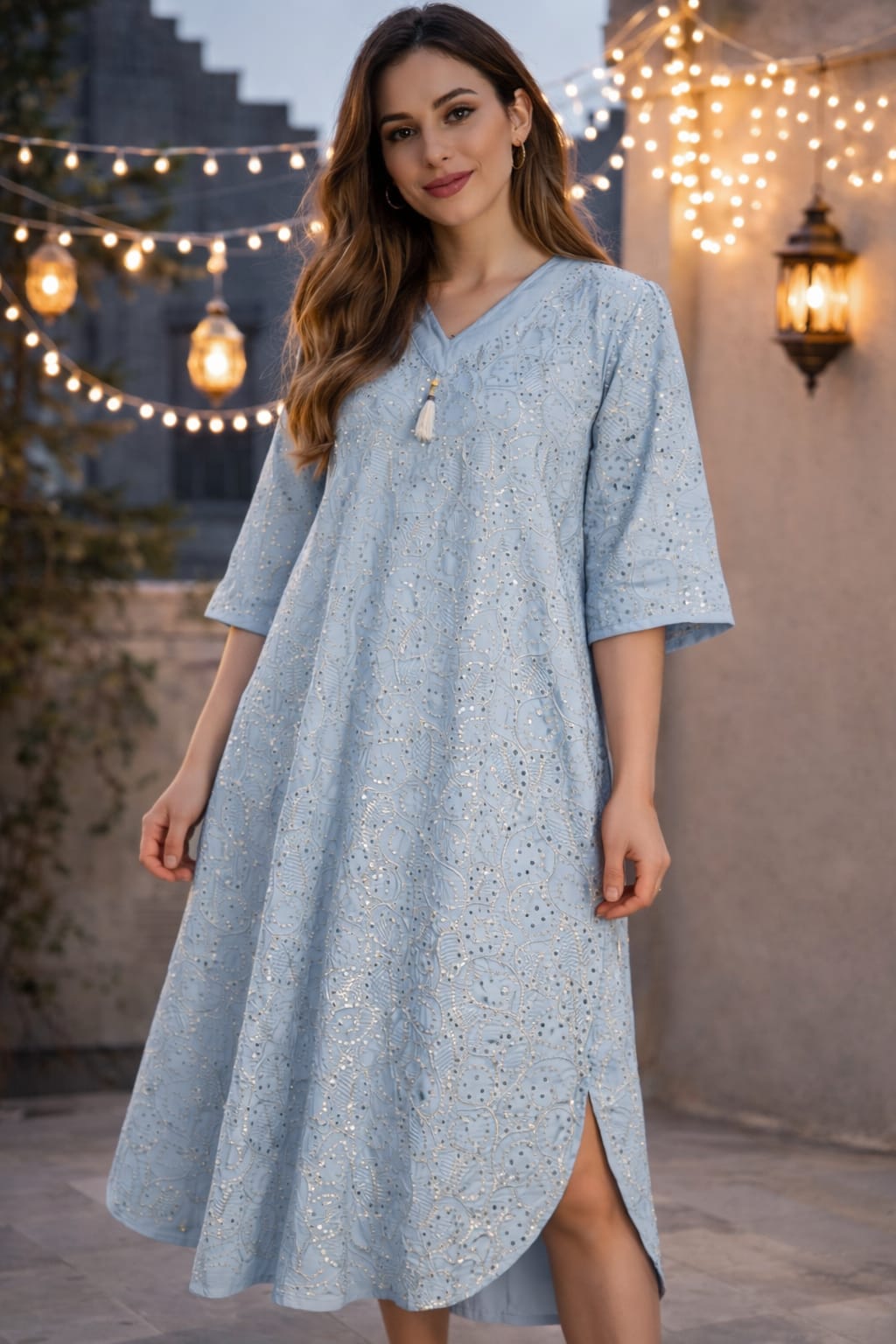 H22 جلابية من القطن بتطريز حديث للبنت والام