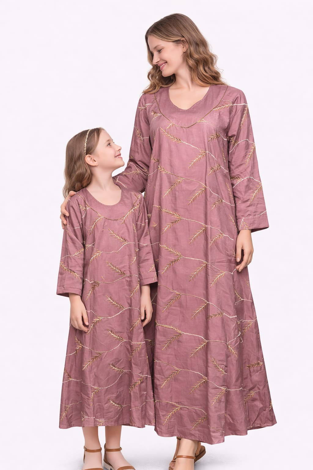 H78 جلابية للبنت والام