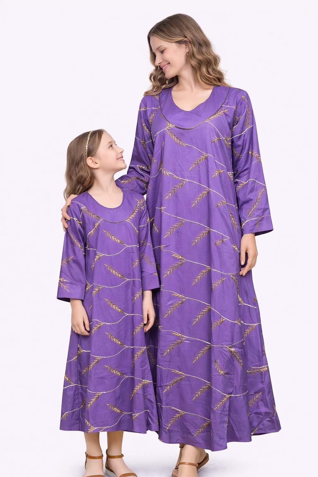 H78 جلابية للبنت والام