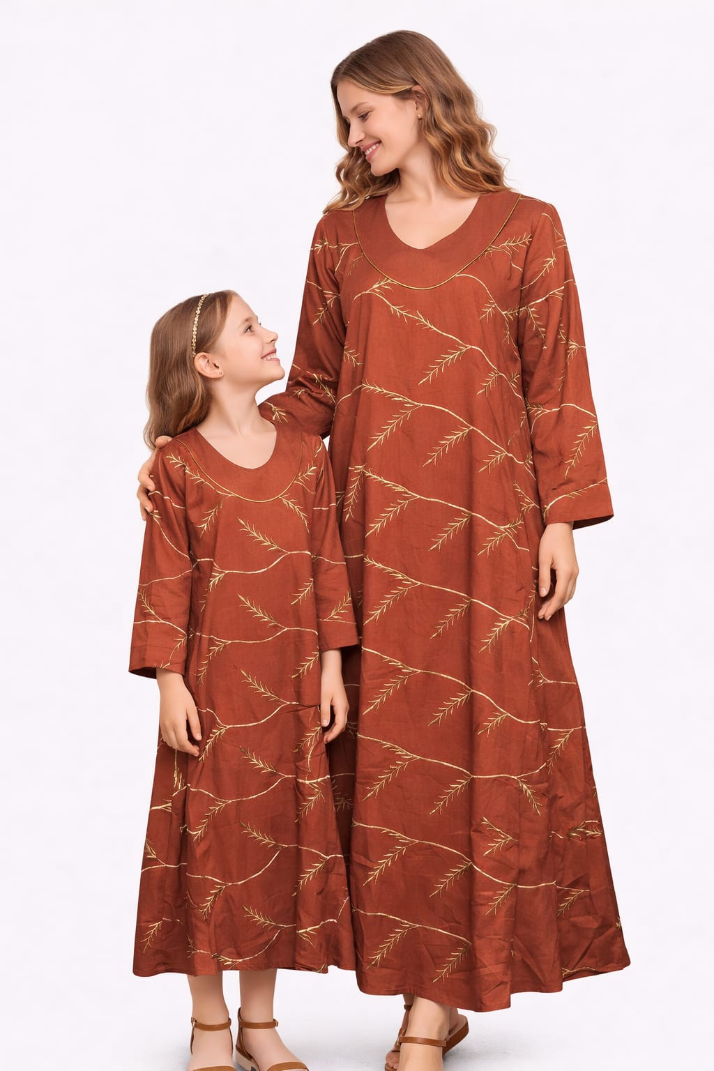 H78 جلابية للبنت والام