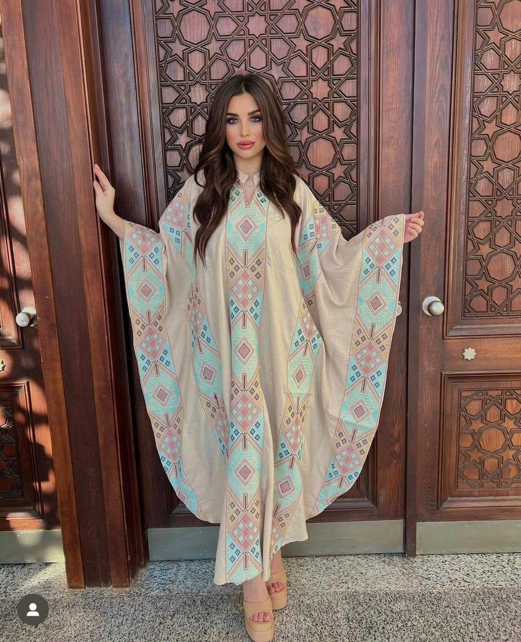 M1 بشت الملكه كمية محدودة